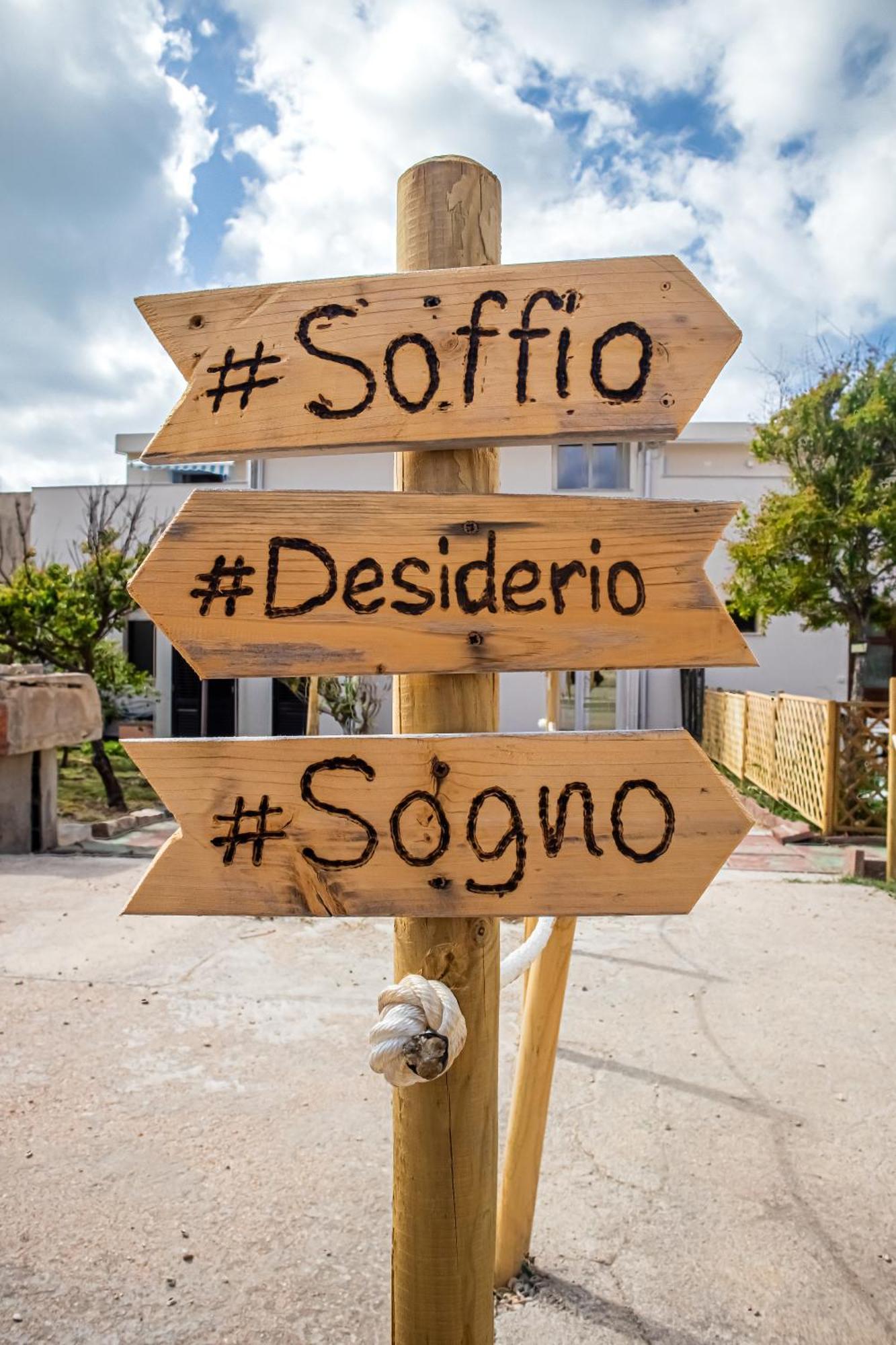 Il Soffione Hotel Castelsardo Luaran gambar